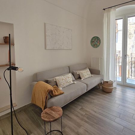 Casa Lillino Apartment Mola di Bari Luaran gambar
